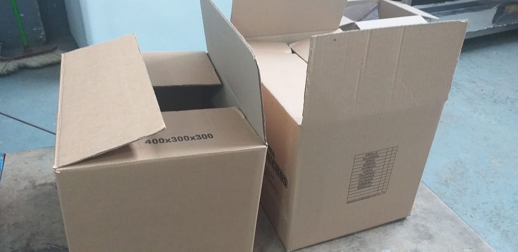 Cajas en Corrugado personalizado — trabajo realizado por Packland, imprenta y packaging en Buenos Aires